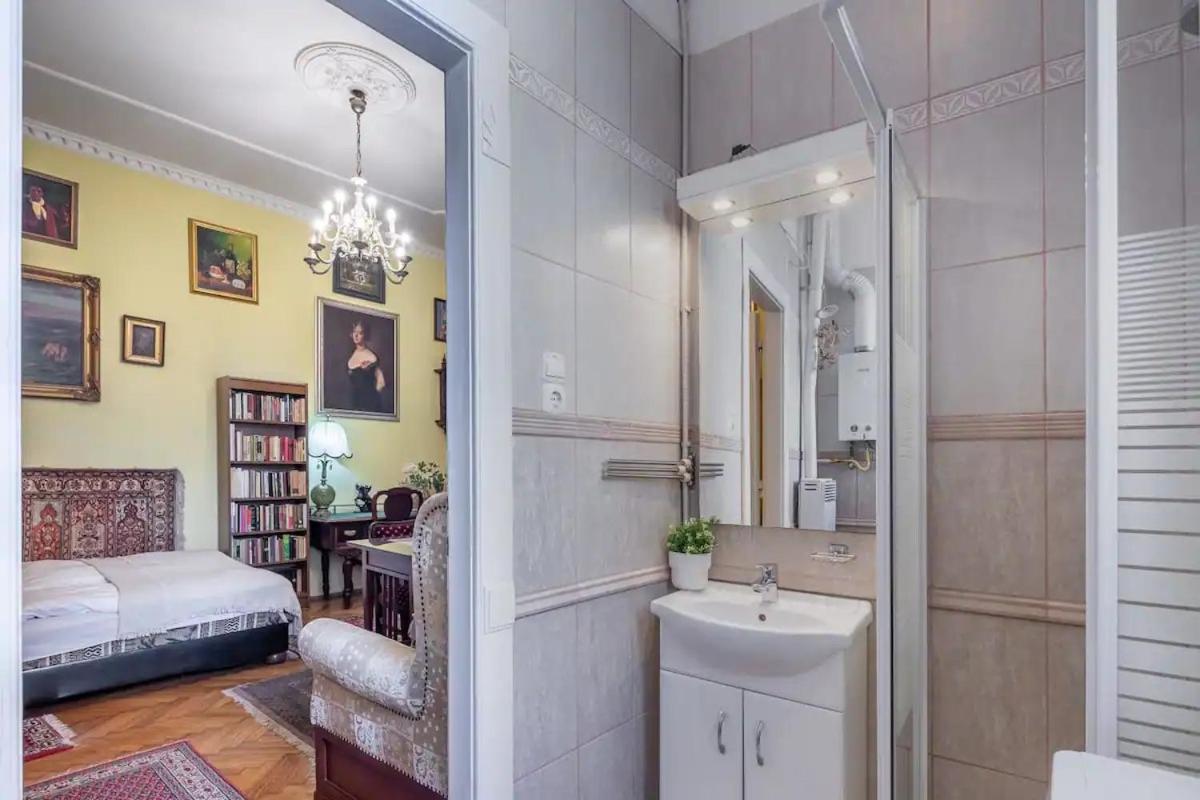 Central Market Apartment بودابست المظهر الخارجي الصورة
